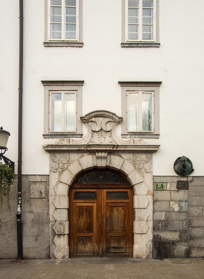 Apartment Breg - Old Town River Ljubljana Exterior photo